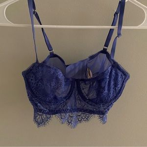 Blue Victoria’s Secret bra